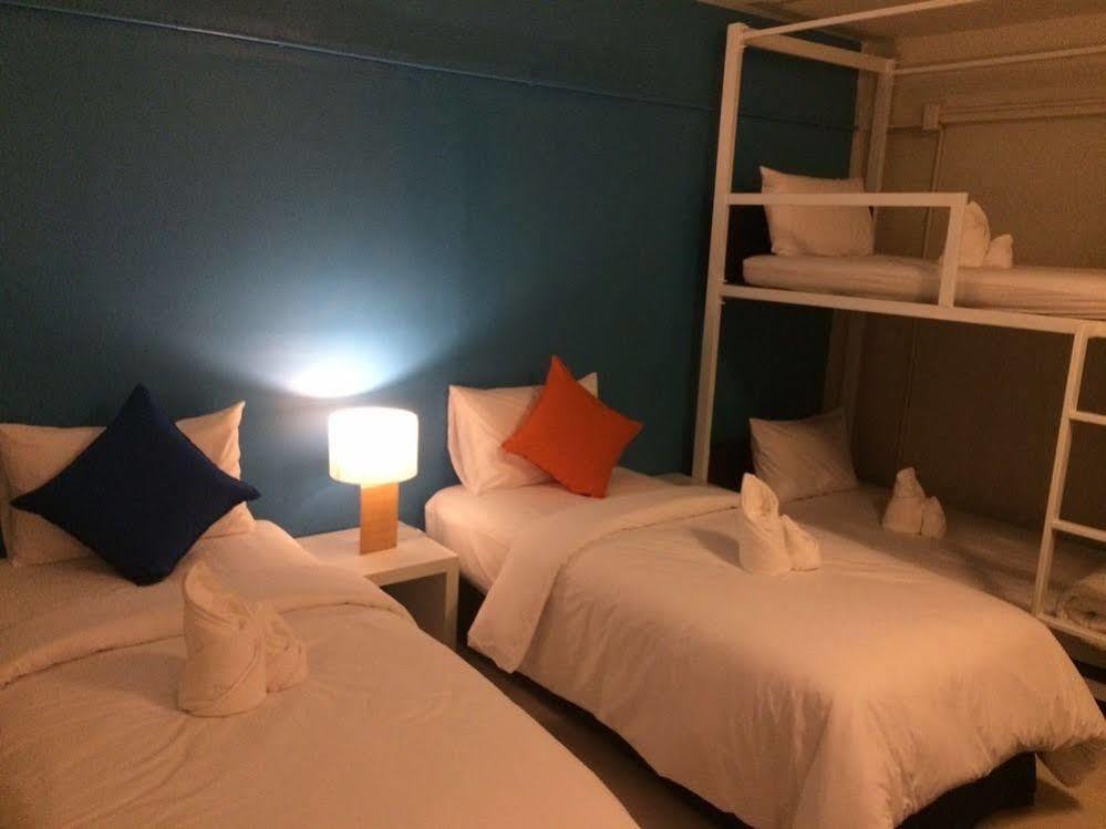 Oyes Hostel Krabi town Kültér fotó